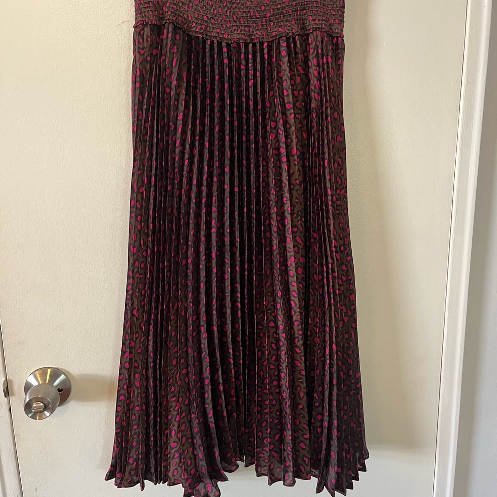 Pink satin leopard midi skirt